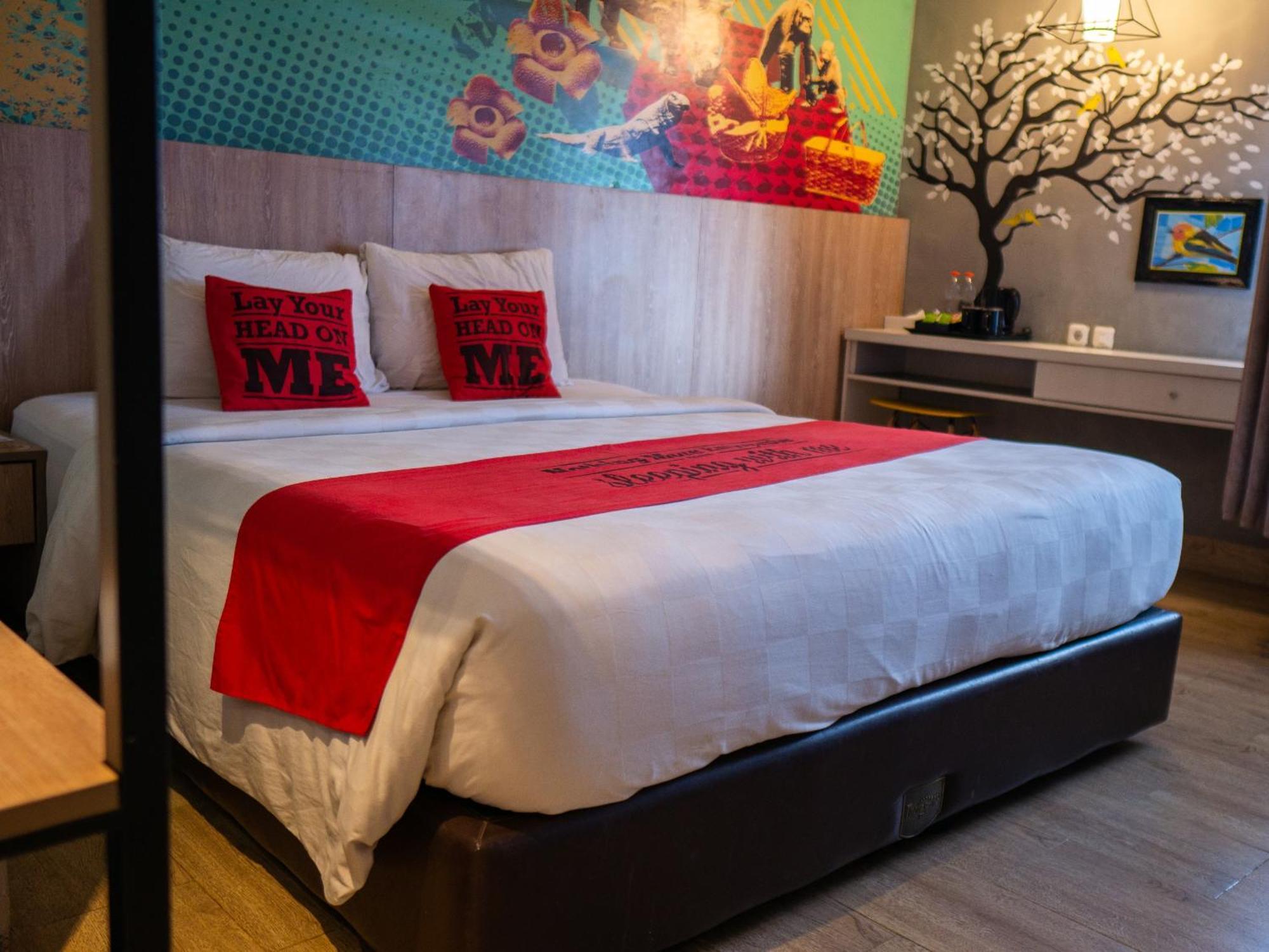 Meotel Purwokerto Exterior foto